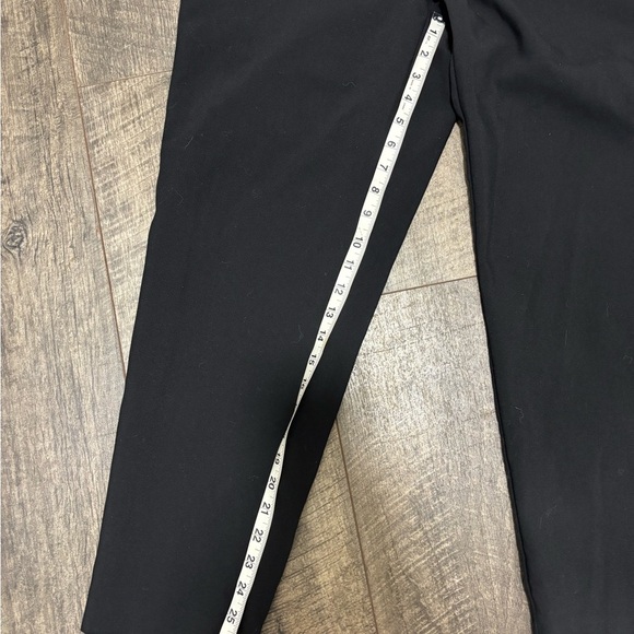 Zara Black Pleated CroppedTrousers - Picture 2 of 3